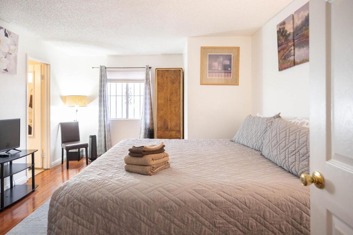 2 Bedroom Unlv, Thomas Mack Apartamento *